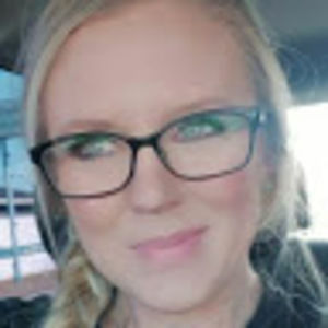 Meet your Posher, Stacy